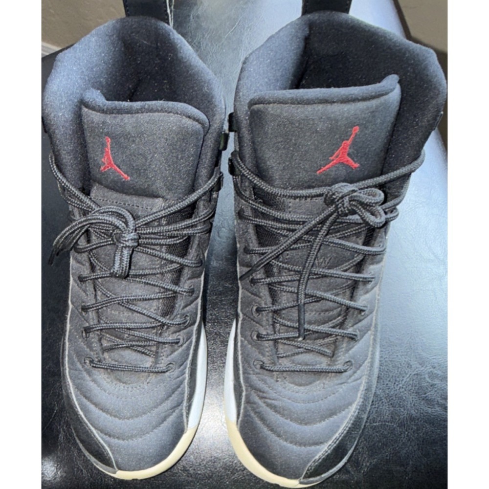 Jordan Air Jordan 12 Retro 153265-004 Black White Youth Sneakers 7Y